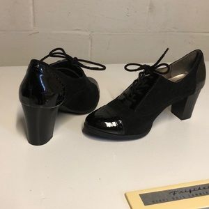 Ladies Shoes